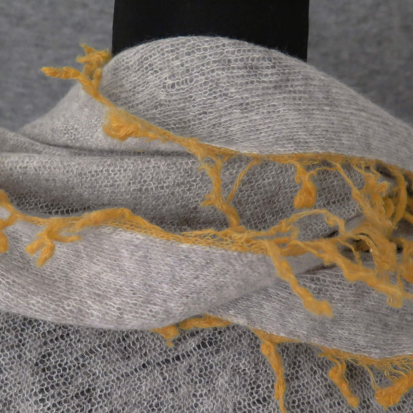 Mongolian cashmere wrap | Soft grey with ochre fringe