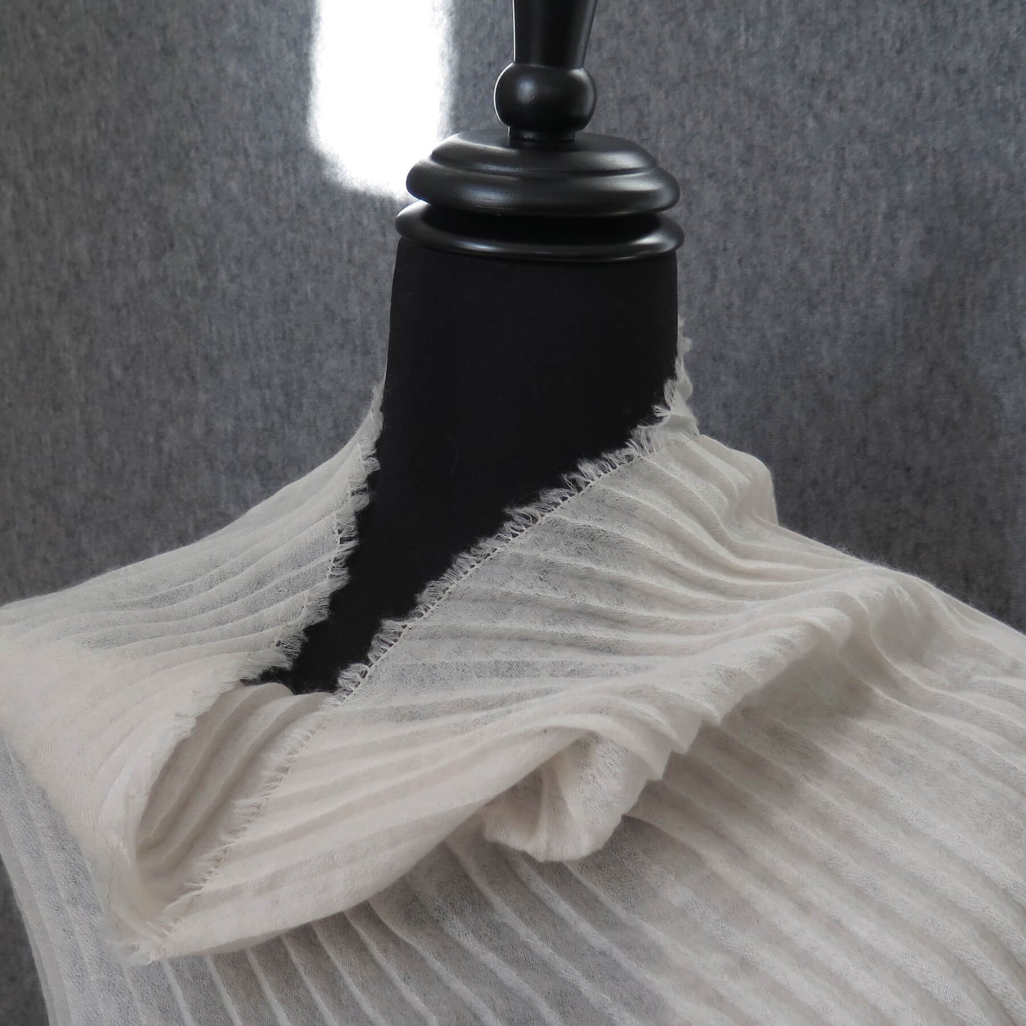 Ultra light Mongolian cashmere wrap | Pleated with fringed edge | Warm white