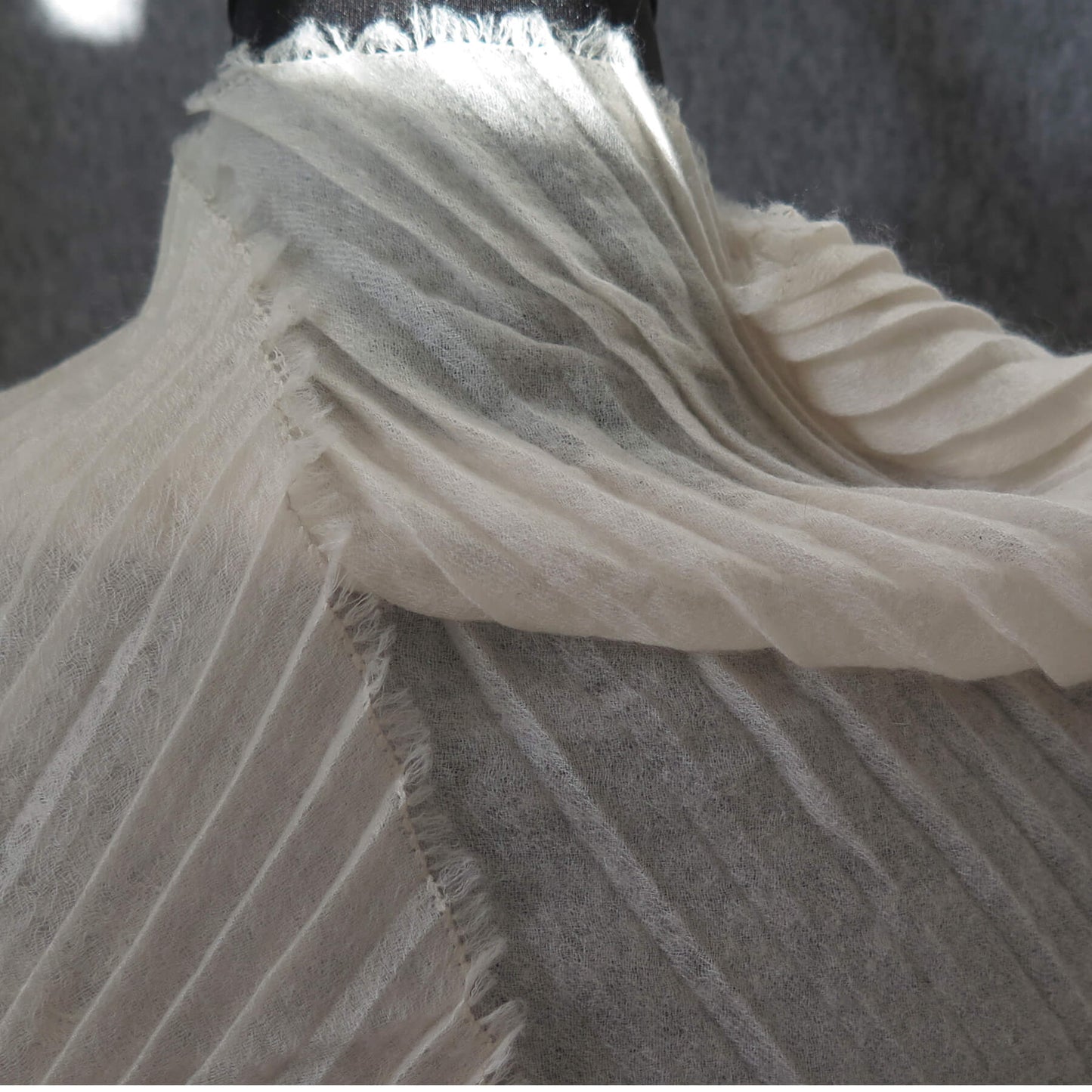 Ultra light Mongolian cashmere wrap | Pleated with fringed edge | Warm white